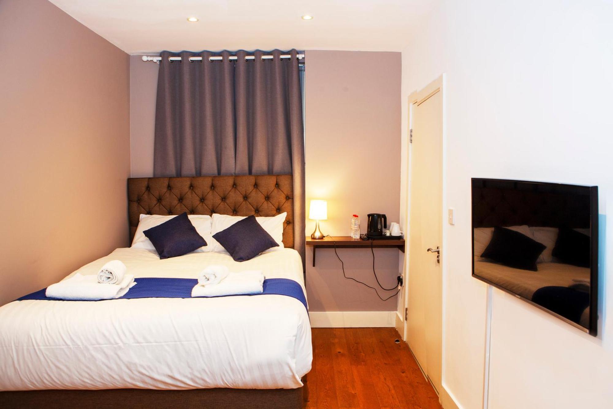 Putera Puteri Residence London Ngoại thất bức ảnh
