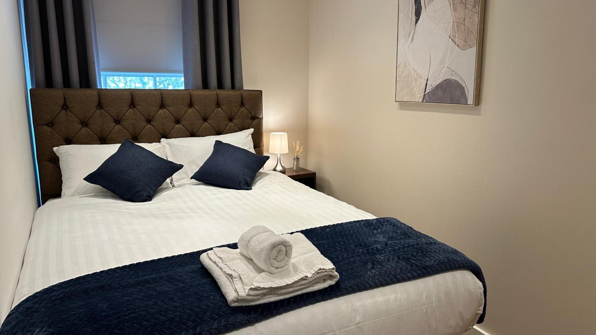 Putera Puteri Residence London Ngoại thất bức ảnh